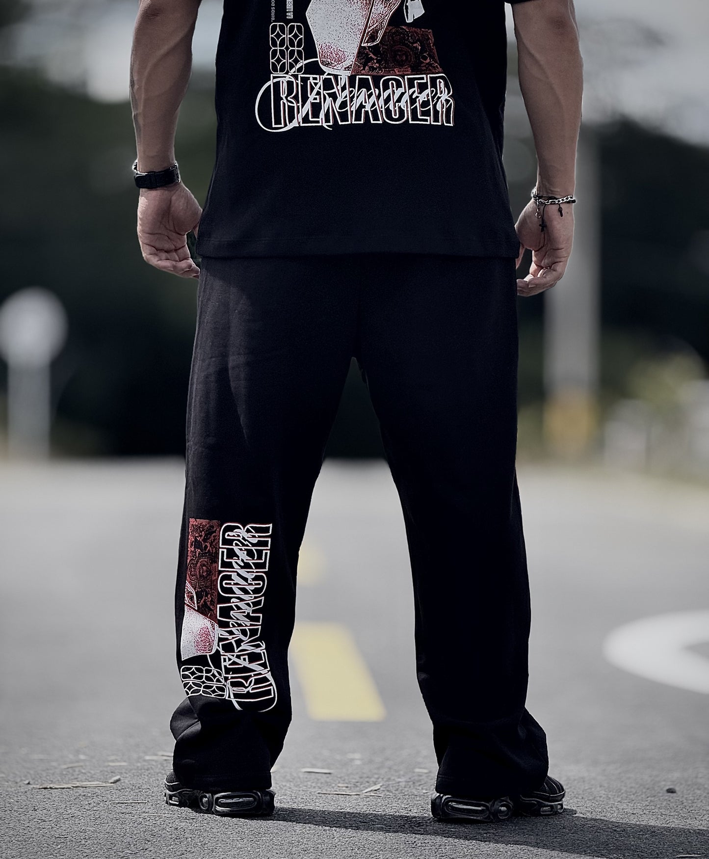 Sudadera RENACER Negra Premium